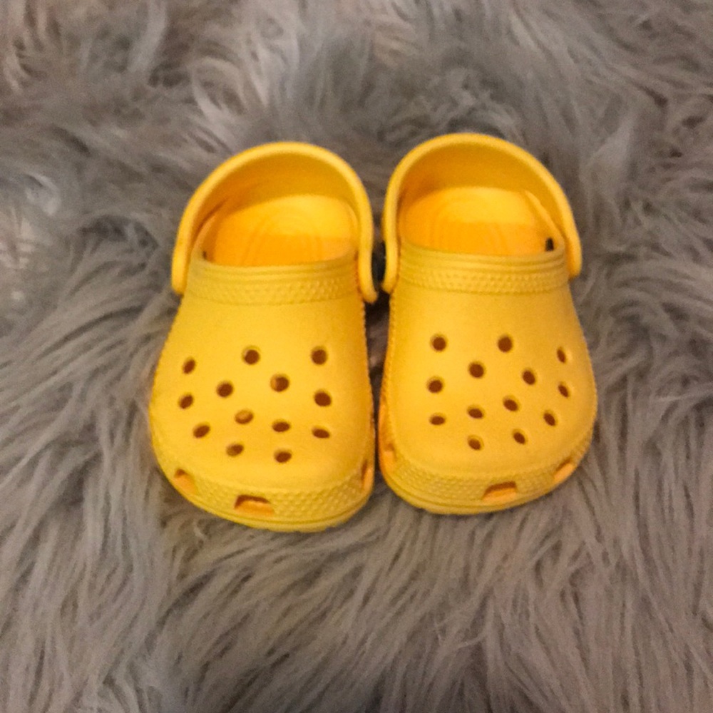 Tot crocs